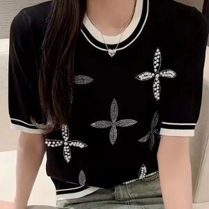 NEW WOMENS BEADED RHINESTONE KNITTED BLACK TOP/SWEATER